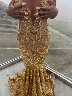 Gold Size 12 Mermaid Dress on Queenly