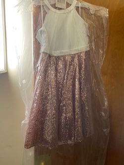 Gold Size 7 A-line Dress on Queenly