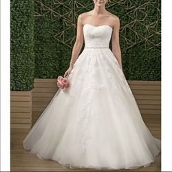 Martha Stewart White Size 14 Plus Size Ivory Wedding Ball gown on Queenly