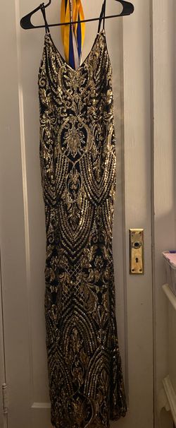 Lulus Multicolor Size 4 Floor Length Straight Dress on Queenly