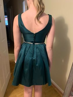 B. Darlin Green Size 4 Midi Prom Cocktail Dress on Queenly