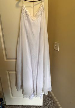 White Size 16 Mermaid Dress on Queenly