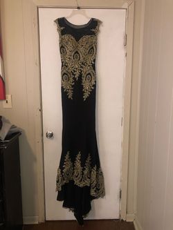 Black Size 6 Mermaid Dress on Queenly