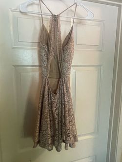 Windsor Gold Size 0 Floor Length A-line Dress on Queenly
