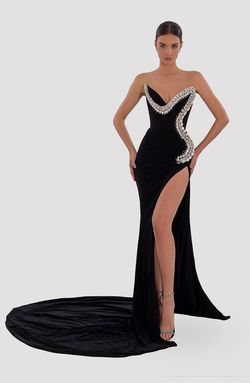 Style AD5017 Albina Dyla Black Tie Size 0 Floor Length Corset Tall Height Side slit Dress on Queenly