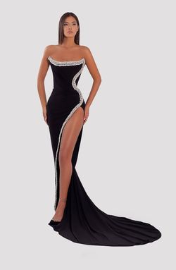 Style AD5040 Albina Dyla Black Size 0 Train Corset Pageant Straight Dress on Queenly