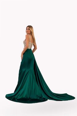Style AD4014 Albina Dyla Green Size 16 Pageant Satin Floor Length Straight Dress on Queenly
