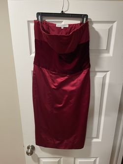 Carolina Herrera Red Size 12 Midi 50 Off Cocktail Dress on Queenly
