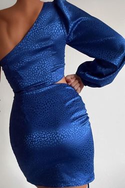 Style RN21-5075 Runaway Royal Blue Size 10 Long Sleeve Cut Out Cocktail Dress on Queenly
