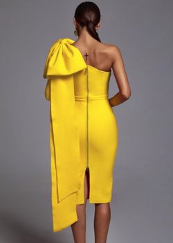 Bella Barnett Yellow Size 12 Midi Pageant Cocktail Dress on Queenly