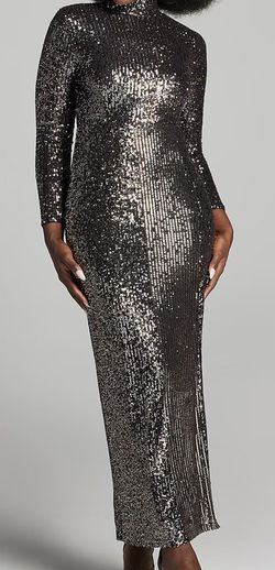 Black Size 20 Straight Dress on Queenly