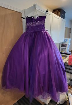 Jiovani Purple Size 6 Black Tie Strapless Ball gown on Queenly