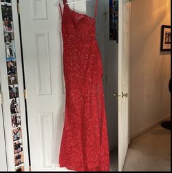 Morilee Madeline Gardner Red Size 6 One Shoulder Train Prom Side slit Dress on Queenly