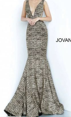 Jovani Multicolor Size 2 Appearance Train Plunge Mermaid Dress on Queenly