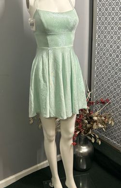 B. Darlin Blue Size 4 Prom A-line Dress on Queenly