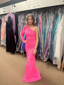 Pink Size 00 Straight Dress on Queenly