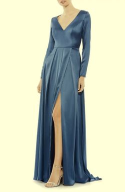 Mac Duggal Blue Size 14 V Neck Sleeves Silk Teal Side slit Dress on Queenly
