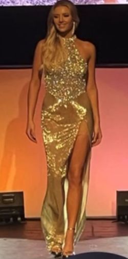 Sherri Hill Gold Size 4 Floor Length Black Tie Pageant Side slit Dress on Queenly