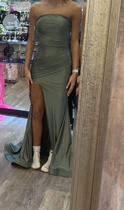 Jessica Angel Green Size 6 Floor Length Side slit Dress on Queenly