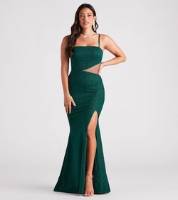 Style 05002-4022 Windsor Green Size 0 Homecoming Square Neck Side slit Dress on Queenly