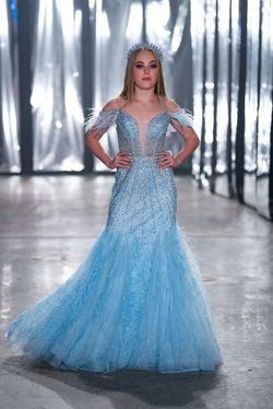 Style FRIDAY Belle Le Chic Blue Size 6 Feather Sequin Sequined Pageant Prom Mermaid Dress on Queenly
