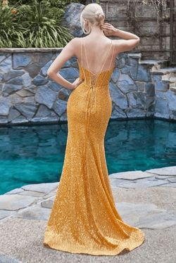 Style FITTED Belle Le Chic Gold Size 8 Bustier Tall Height Mermaid Dress on Queenly