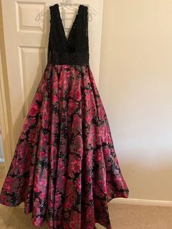 Sherri Hill Multicolor Size 10 Floor Length Train Dress on Queenly