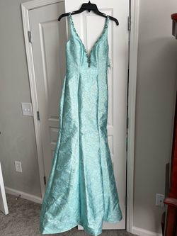 Camille La Vie Blue Size 4 Pageant Floor Length Mermaid Dress on Queenly