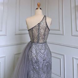 Style -1 Purple Size 12 Side slit Dress on Queenly