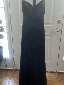 Cache Black Size 6 Lace Shiny Mermaid Dress on Queenly