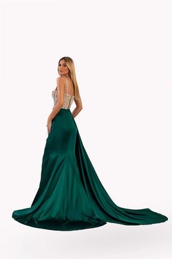 Style AD4014 Albina Dyla Green Size 12 Satin Floor Length Straight Dress on Queenly