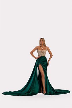 Style AD4014 Albina Dyla Green Size 12 Silk Plus Size Corset Straight Dress on Queenly