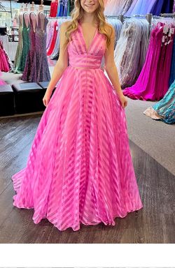 Sherri Hill Pink Size 2 Floor Length Black Tie Ball gown on Queenly