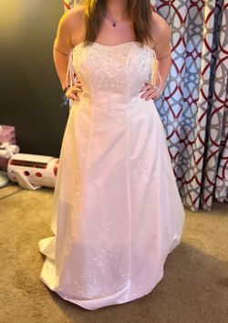 David's Bridal White Size 16 Floor Length 50 Off Free Shipping A-line Dress on Queenly