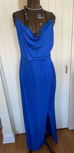Shelli Segal Blue Size 10 Prom Medium Height Floor Length A-line Dress on Queenly