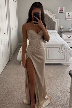 Nude Size 2 Side slit Dress on Queenly