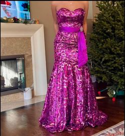 Riva Designs Pink Size 8 Floor Length Mermaid Dress on Queenly