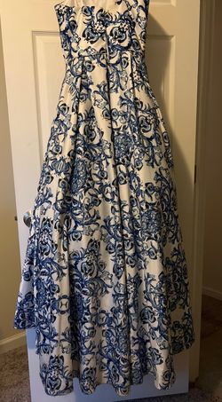 Camille La Vie Blue Size 8 Pageant Ball gown on Queenly