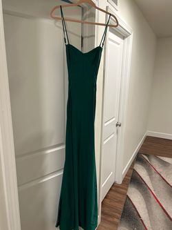 Fashion Nova Green Size 8 Floor Length Straight Dress on Queenly