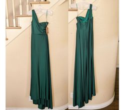 Style Emerald Green Sweetheart Neck One Shoulder Mermaid Gown Amelia  Green Size 6 One Shoulder Wedding Guest Mermaid Dress on Queenly