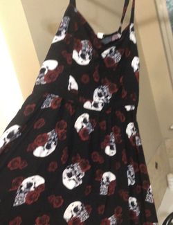 Hot topic Black Size 8 Prom Military A-line Dress on Queenly