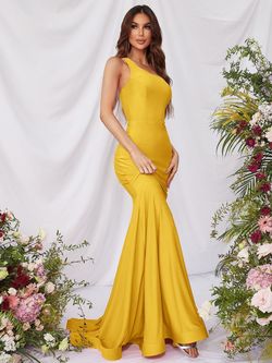 Style FSWD0773 Faeriesty Yellow Size 0 Satin Fswd0773 One Shoulder Mermaid Dress on Queenly