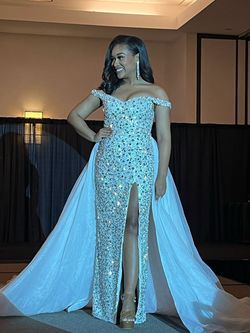 Ashley Lauren White Size 8 Floor Length Custom Side slit Dress on Queenly