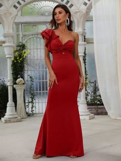 Style FSWD0639 Faeriesty Red Size 0 Satin Military Silk Straight Dress on Queenly