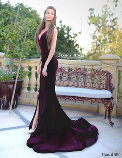 Style 510V Jessica Angel Purple Size 4 Burgundy Black Tie Velvet Side slit Dress on Queenly