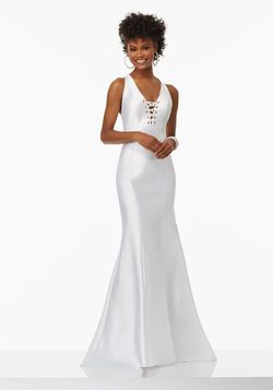 Style 99076 MoriLee White Size 4 Train Military Mermaid Dress on Queenly