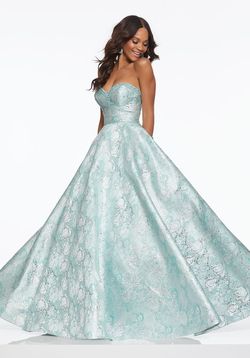 Style 43078 MoriLee Green Size 0 Pageant Shiny Prom Ball gown on Queenly