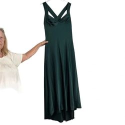 Calvin Klein Green Size 12 Silk Prom Satin Mermaid Dress on Queenly