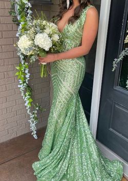Jovani Green Size 2 Bridesmaid Black Tie Prom Mermaid Dress on Queenly