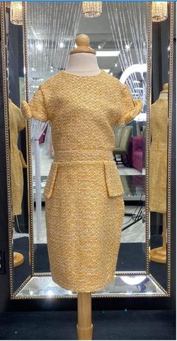 Style 2410 Fernando Wong Yellow Size 6 Sleeves Midi Cocktail Dress on Queenly